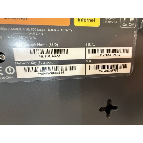 Netgear WNDR3700 RangeMax Dual Band 4-Port Wireless N Gigabit Router Blk Tested - Picture 8 of 14